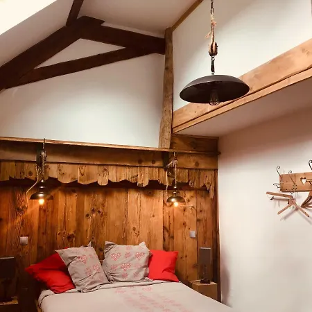 Ferme Familiale Chez Lili Lantgård